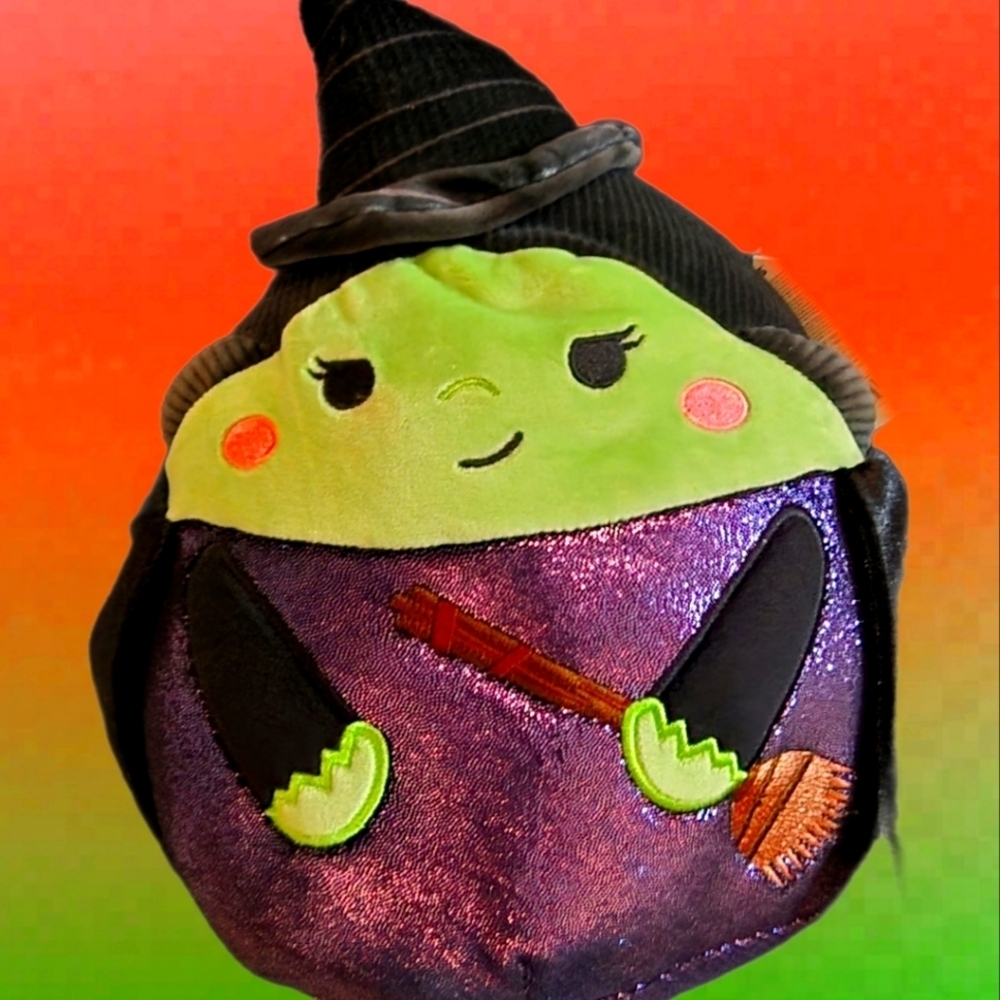 NWT💚 Elphaba Squishmallow